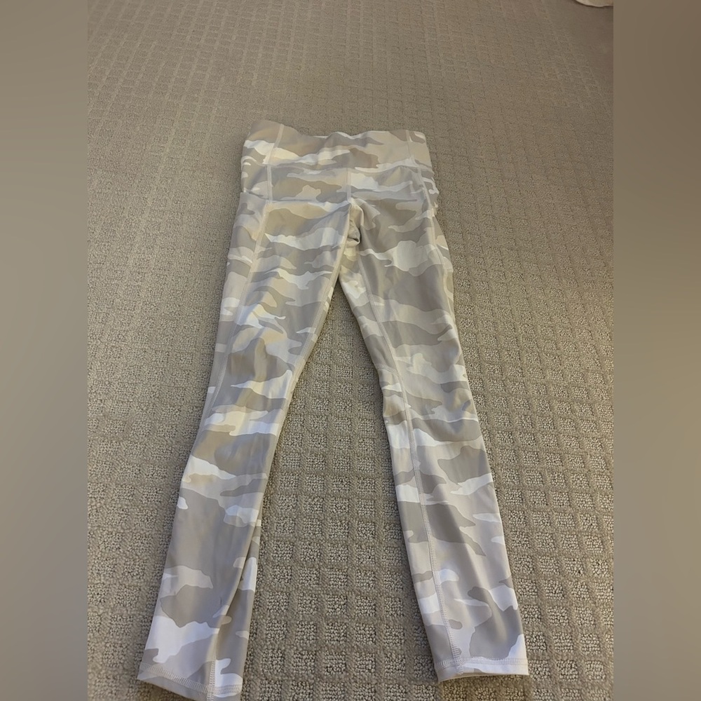 Athleta White camo leggings size XS